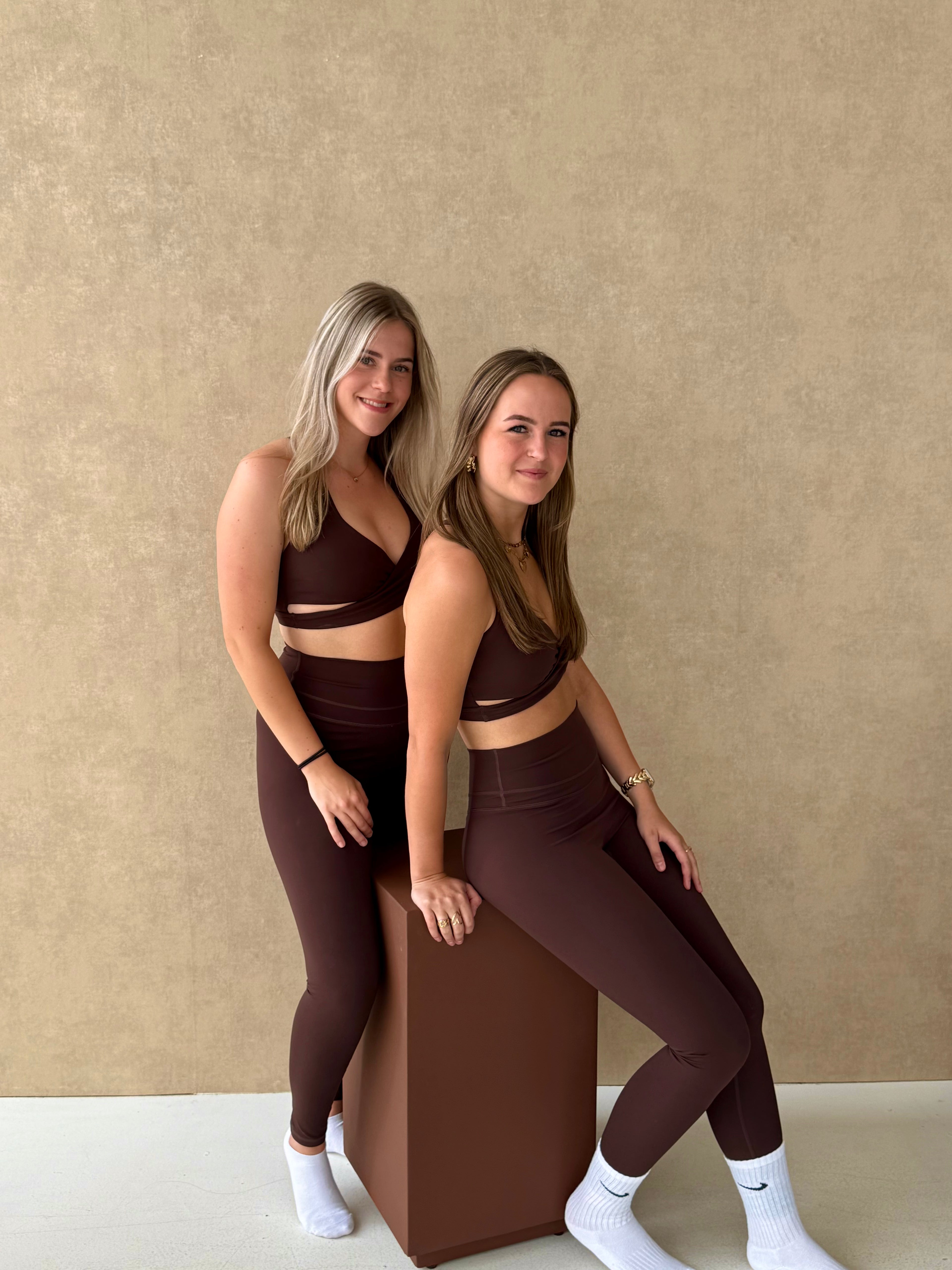 Bruine sportlegging | Lotsofdesign
