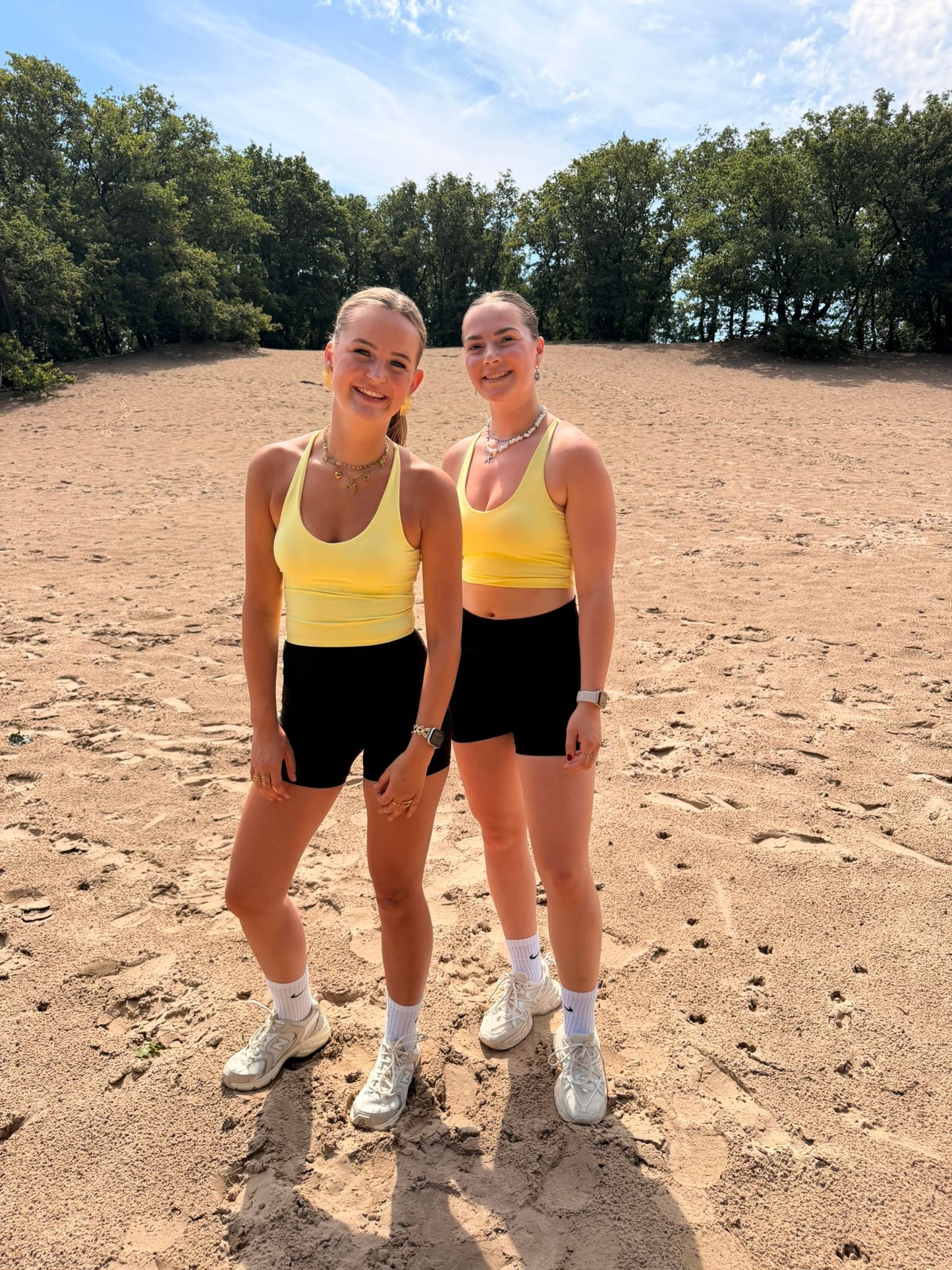 Sporttop summer yellow | Lotsofdesign