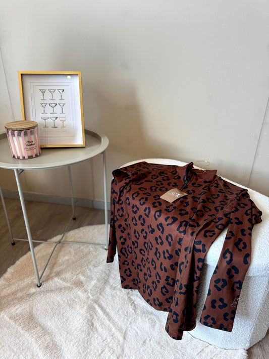 Donkerbruine ski pully met panterprint | Lotsofdesign